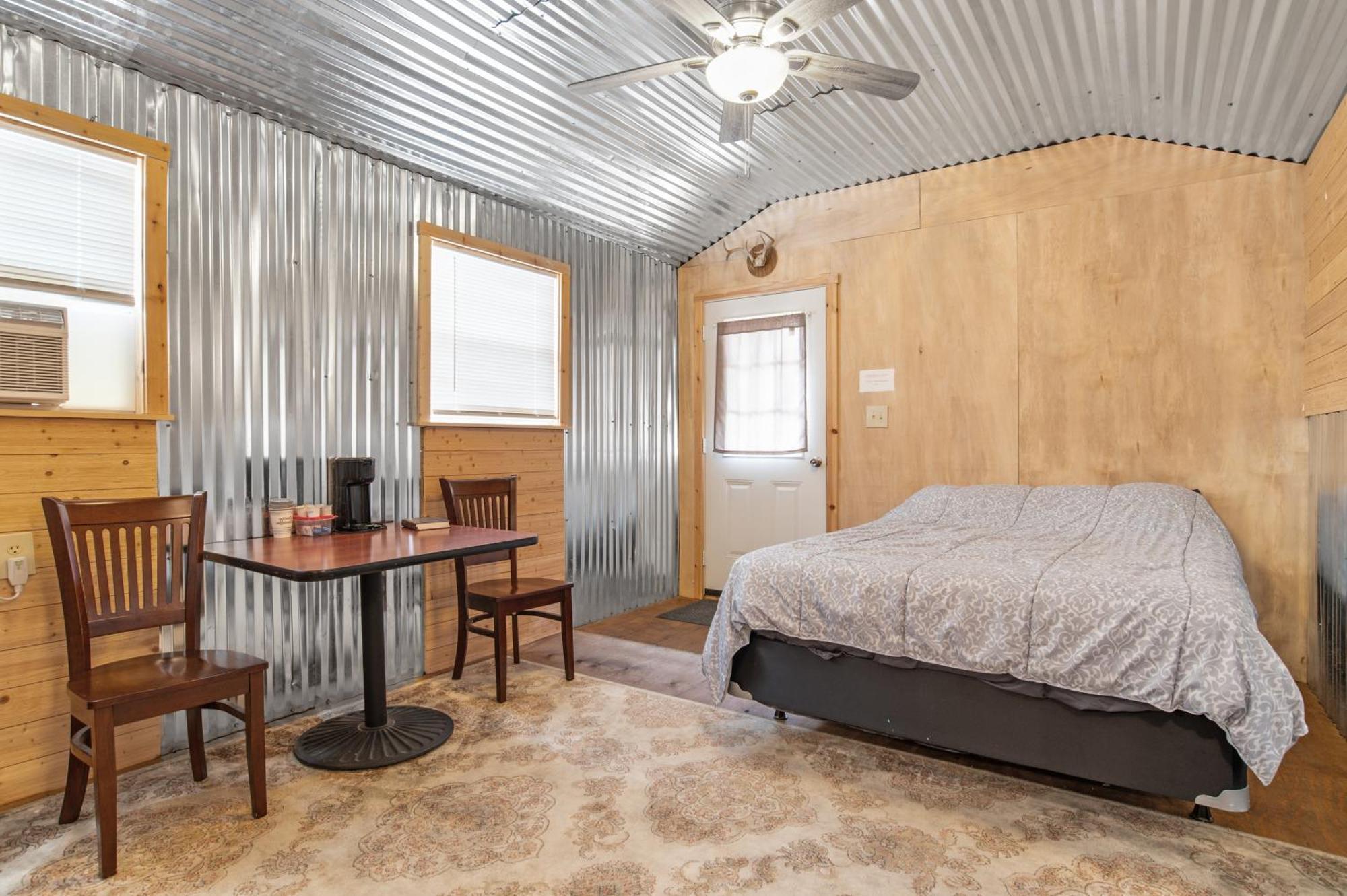 Great Heart Edwards Cabin 2 Hotel Bandera Bagian luar foto